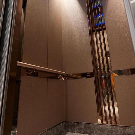 Elysion Place Hotel Causeway Bay Hong Kong Exterior photo
