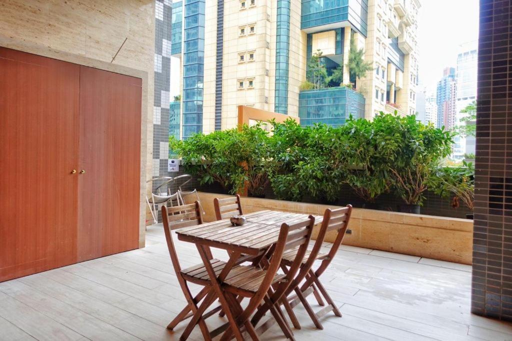 Elysion Place Hotel Causeway Bay Hong Kong Exterior photo